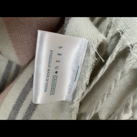 SIIZU Shall - Picture 4 of 7